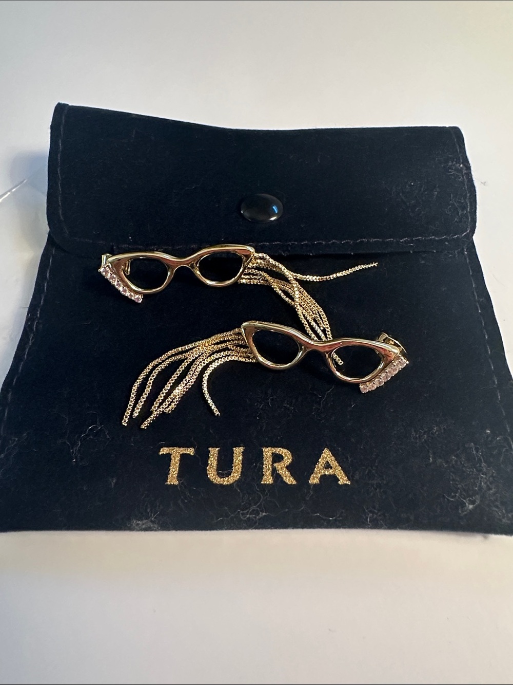 Gold Cat-Eye Glasses Brooch Set with Black Enamel and Chain Tassels